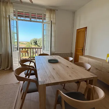 Apartment Mermoz Vue Mer, Parking