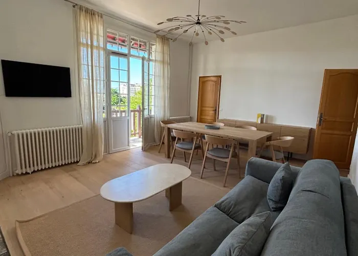 Vue Mer, Parking Deauville